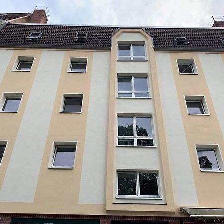 Top Lage 2 Zimmerwohnung Mit Balkon Und Bester Aussicht In Og 2 Links Rostock Exteriör bild