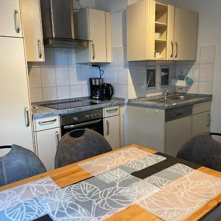 Top Lage 2 Zimmerwohnung Mit Balkon Und Bester Aussicht In Og 2 Links Rostock Exteriör bild